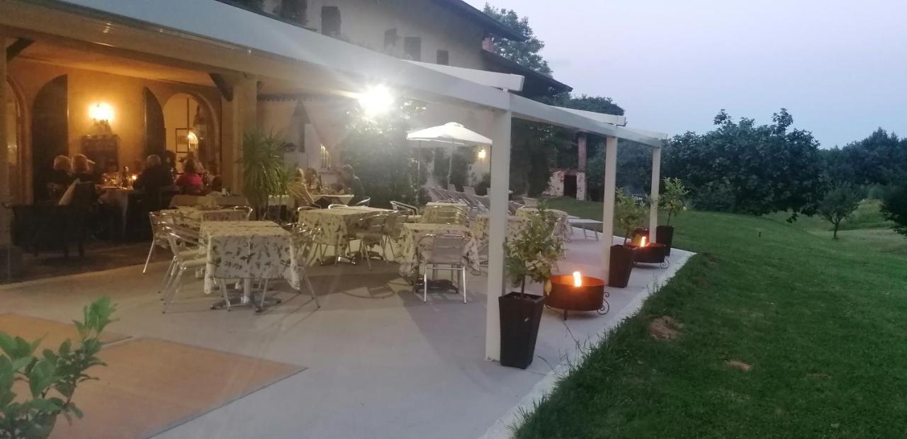Hotel Antica Cascina del Medico Muzzano Exterior foto